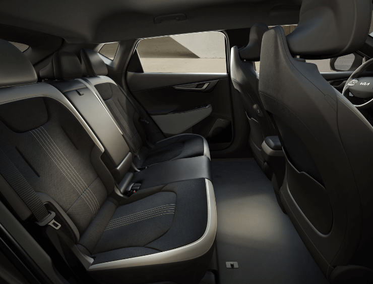 Side view of the backseats of KIA EV6