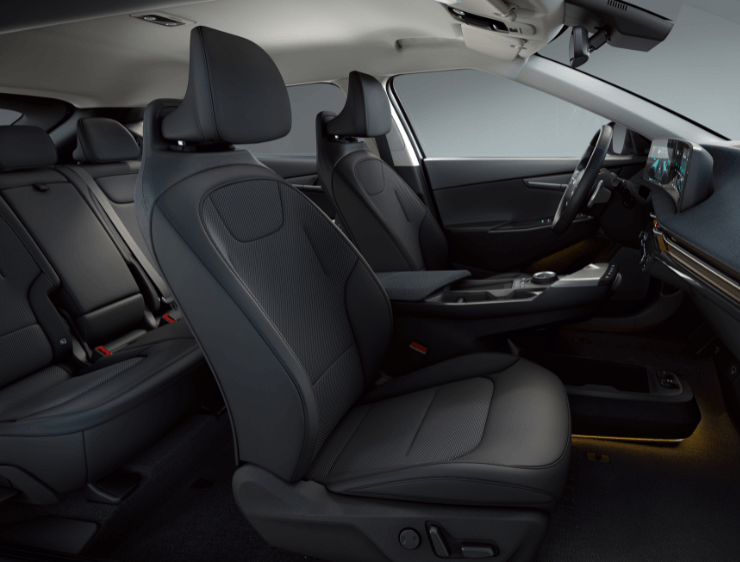 Black color seats and interior of Kia EV6